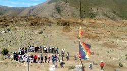 Una de las ceremonias de homenaje en Quera, el 4-1-2015 (Foto: "El Tribuno de Jujuy")