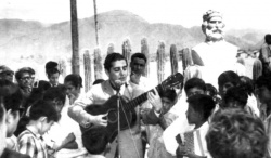 Amable Flores, cantando para su gente en su rioja natal