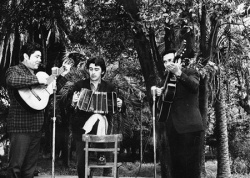 Nicolás Oroño, Santa Cruz y Ramón Chavez en Paso de los Libres (Corrientes) en 1971.